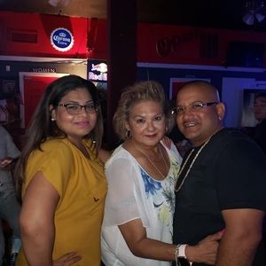 Meet your Posher, Gloria ann